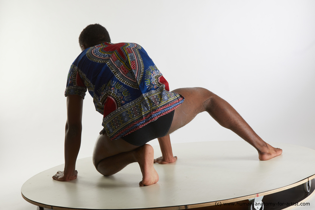 Casual Man Black Kneeling poses - ALL Slim Short Kneeling poses - on one knee Black Standard Photoshoot