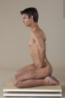 Photo Reference of lubomir kneeling pose 13