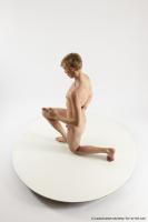 Photo Reference of alexej kneeling pose 02a
